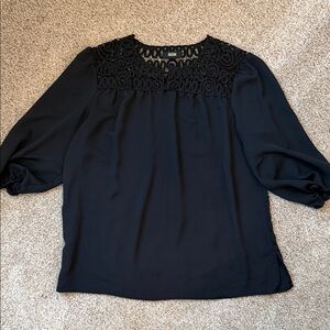 Slim Factor by Investments Black Lace Yoke Blouse size medium